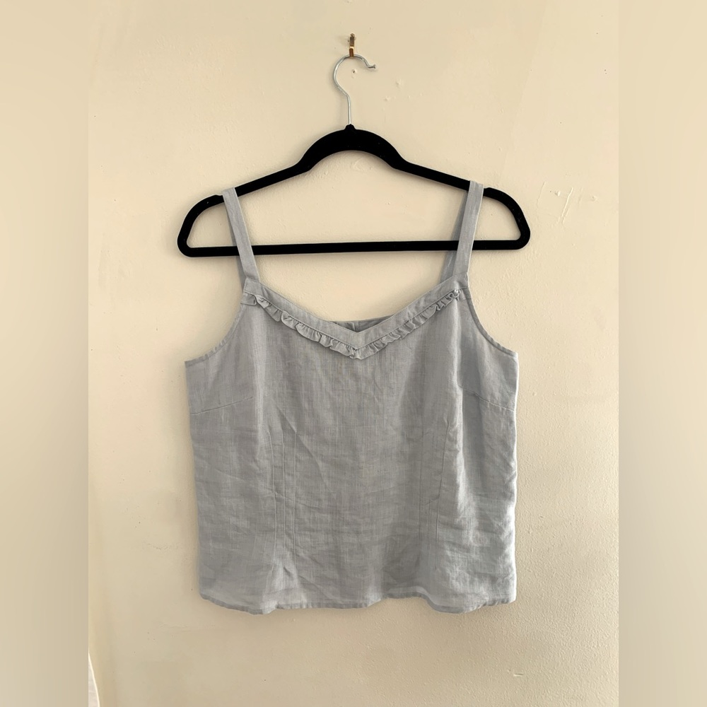 100% Linen Vintage Vtg Edward Light Blue button back Crop Tank ruffles sz medium